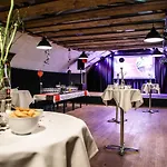 Kreuz 3*