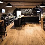 Hotel Kreuz 3*