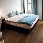Kreuz 3*