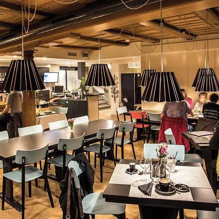Hotel Kreuz 3*