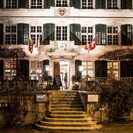 Hotel Kreuz 3*