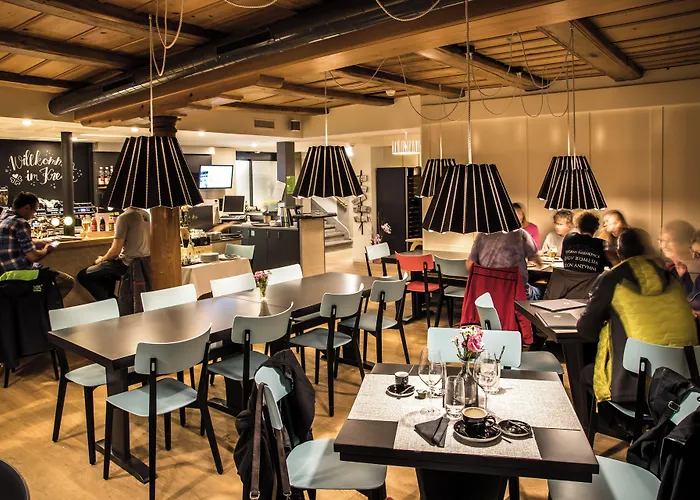 Hotel Kreuz 3*