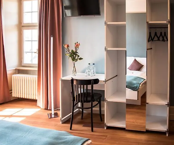 Kreuz Hotel 3*